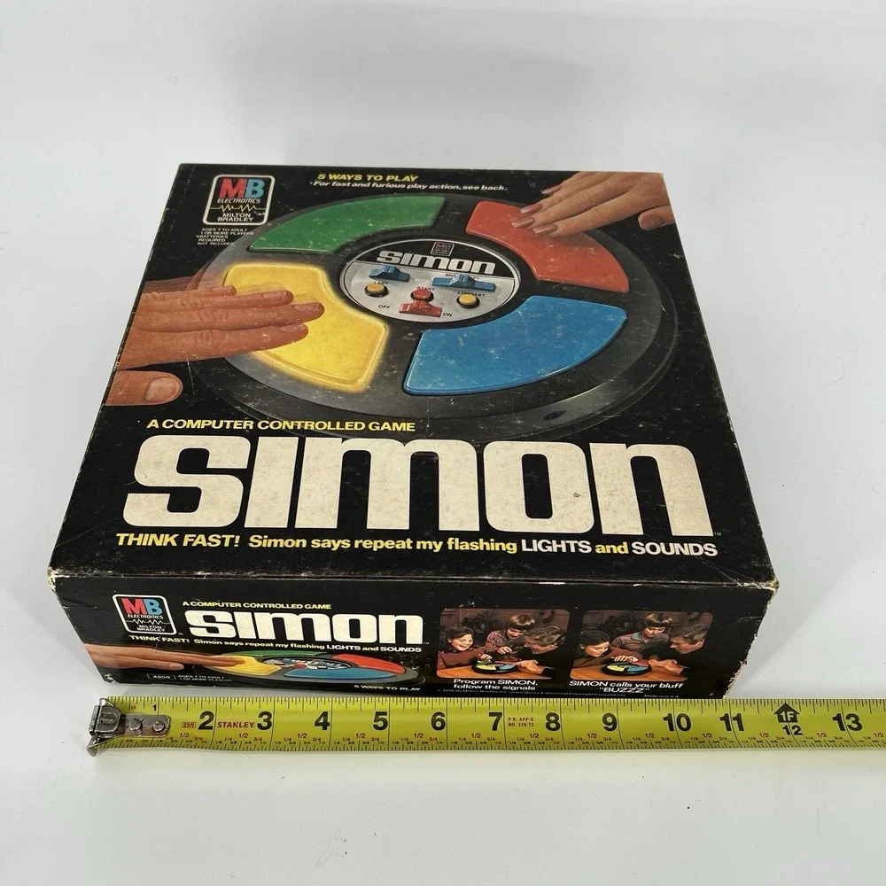 Vintage SIMON Electronic Game USA 1978 Milton Bradley Original Box